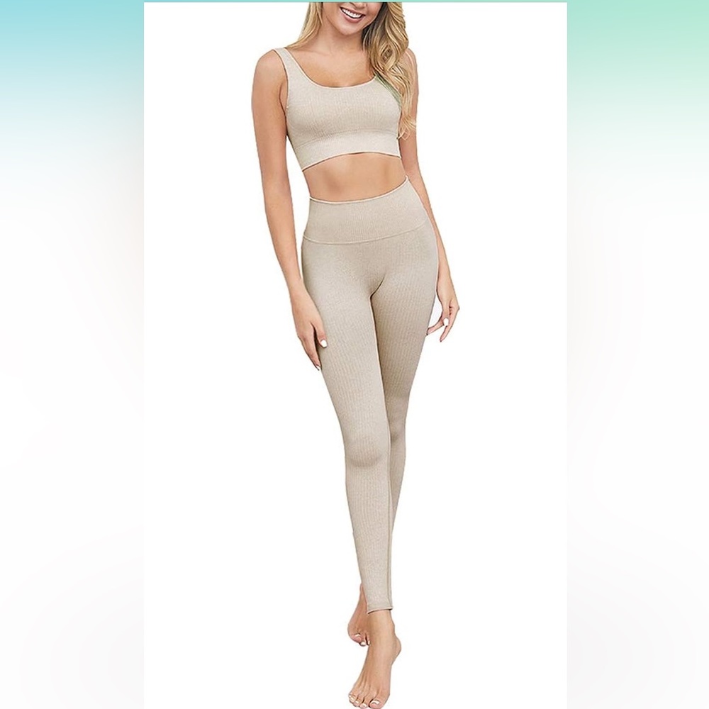 Women’s workout clothes